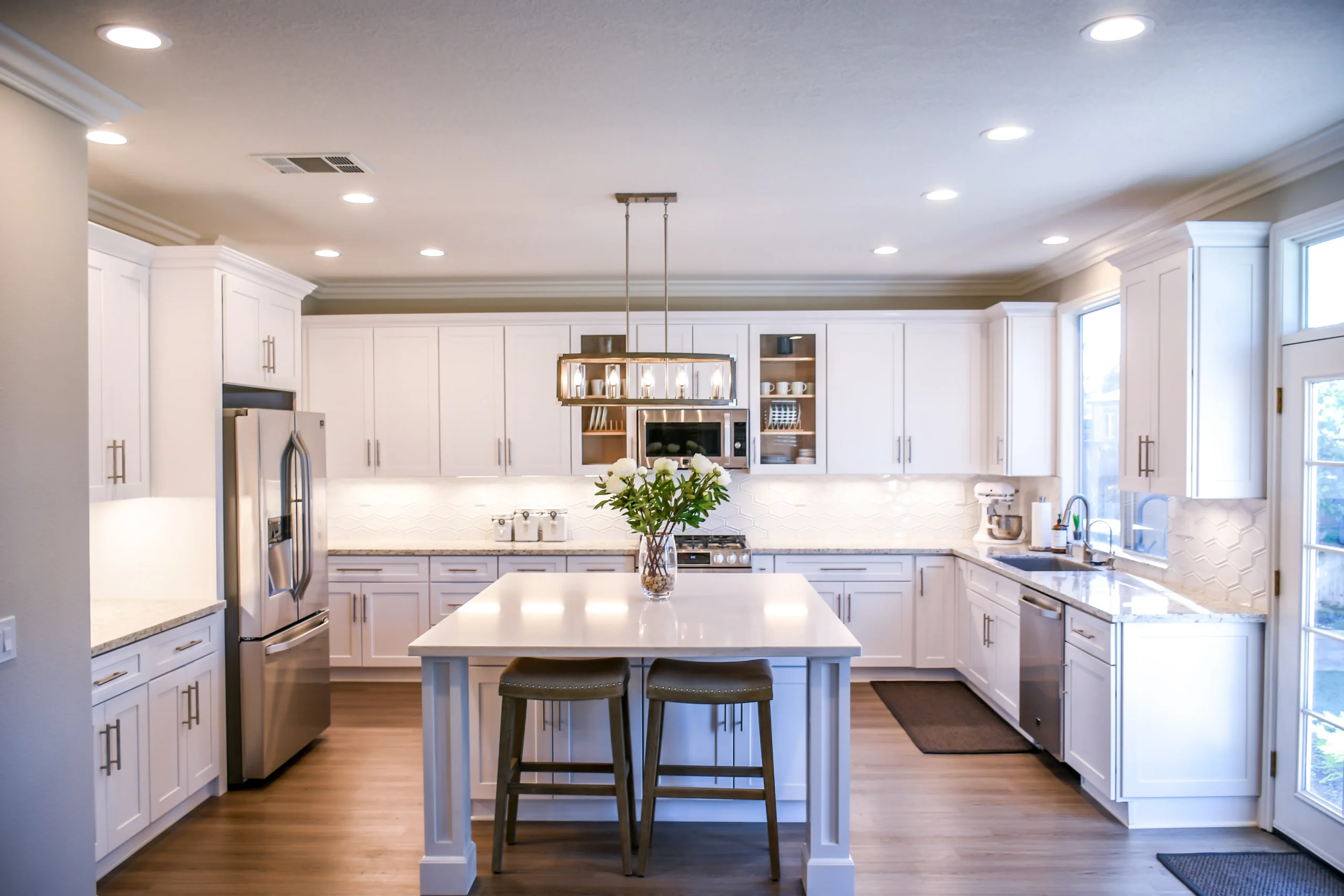 How to Plan Your Kitchen Renovation Budget in Glendora: A Realistic Approach