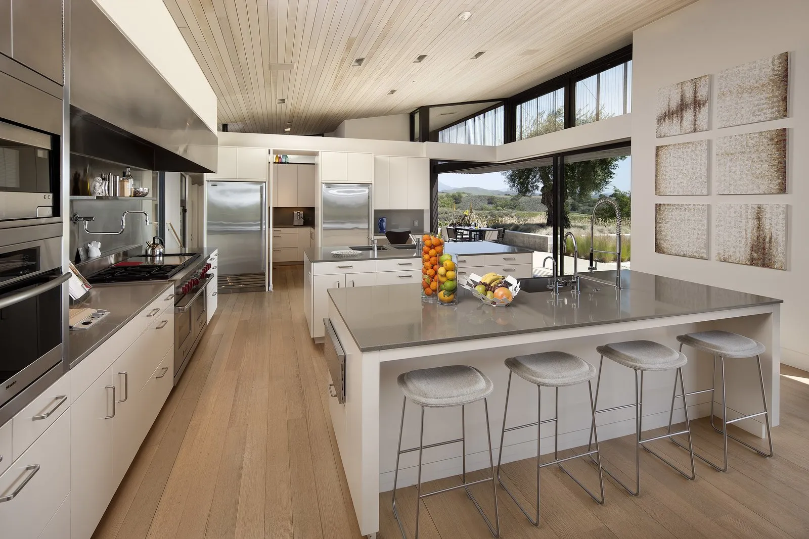 explore kitchen design Ideas for California homes